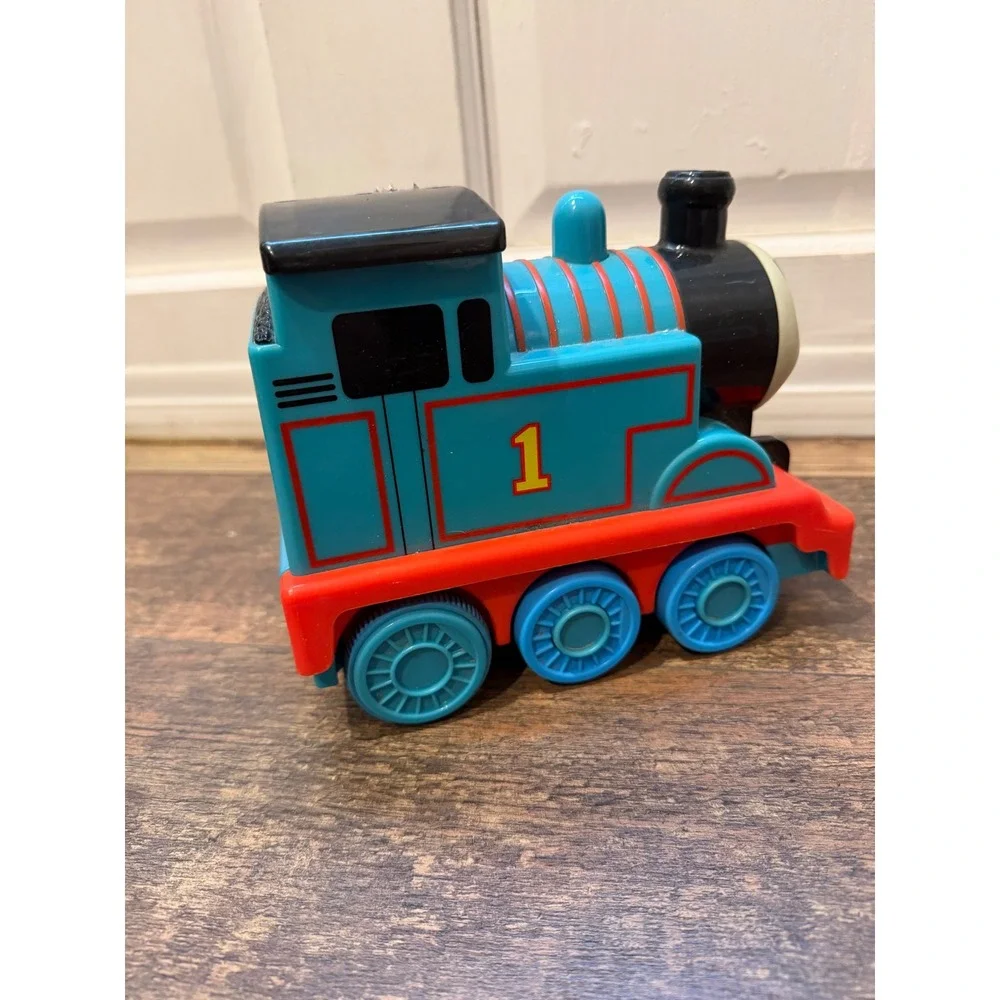 Thomas & Friends Thomas the Tank Engine Motorized‎ Blue No 1 Toy Train Plastic
